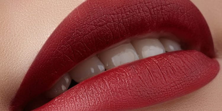 Tips to Select Your Lipstick Shade