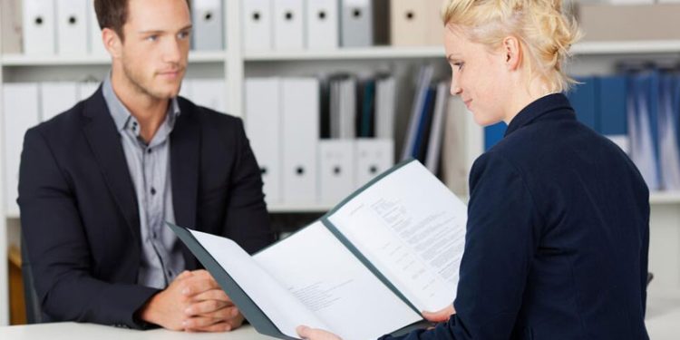 What is a Curriculum Vitae: 5 Tips to Make It Stand out