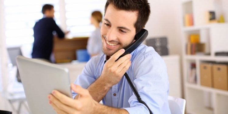 The Top 3 Phone Etiquette Tips Businesses Should Learn