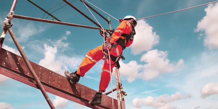 How to Train a Team for Work at Height?