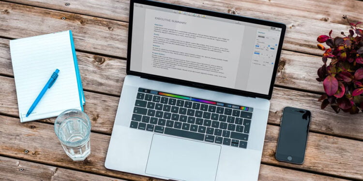 Is Blogging Still Relevant For Your Business In 2022?