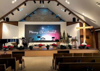 4 Strategies for Implementing Digital Signage Solutions in Churches