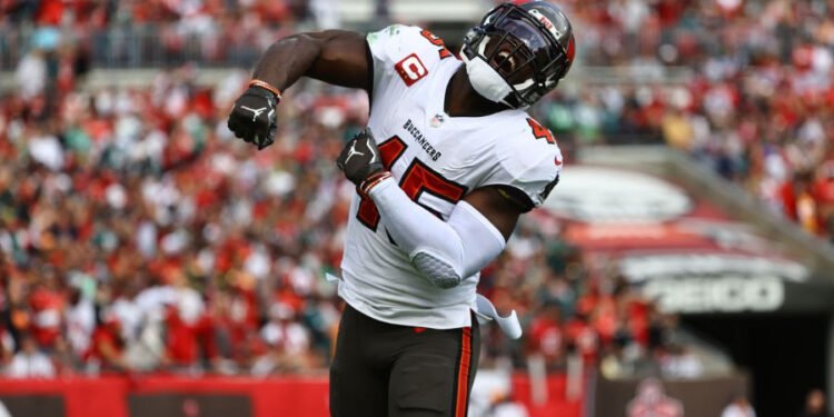 How a Football Speaker Can Boost Your Team's Performance