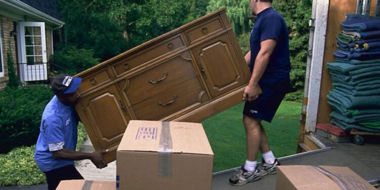 How to Choose the Right Furniture Moving Service