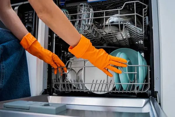 Time-Saving and Hygienic Benefits of a Dishwasher