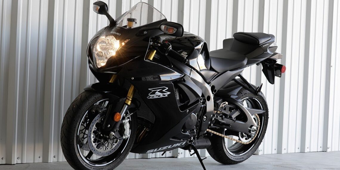 Top Reasons the Yamaha R3 Stands Out in the Lightweight Sportbike Segment
